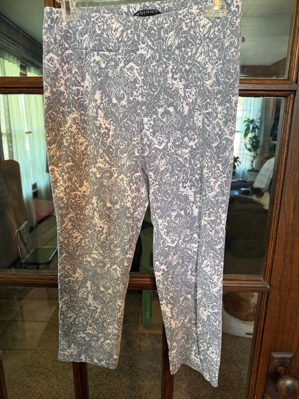 Insight Womens Grey White Damask Print Slim Fit Ankle Pants Size 4